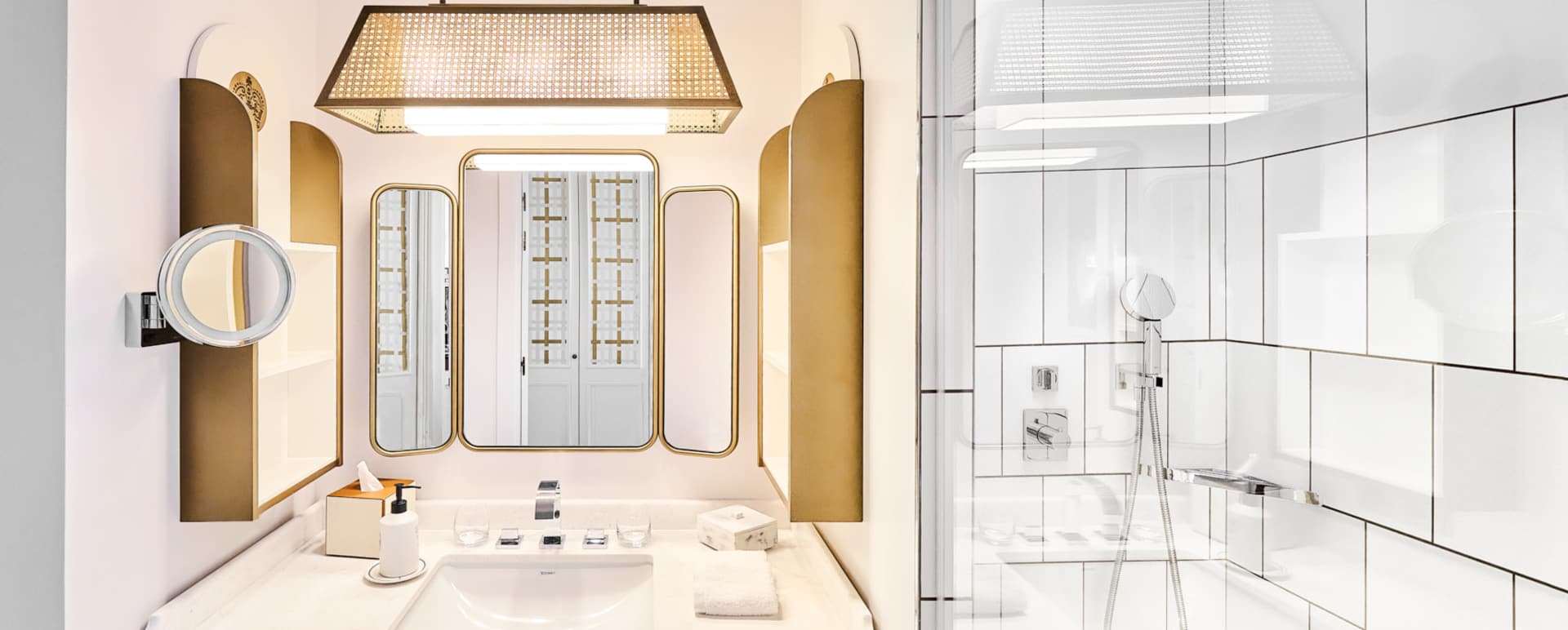 Bathrom Shower 