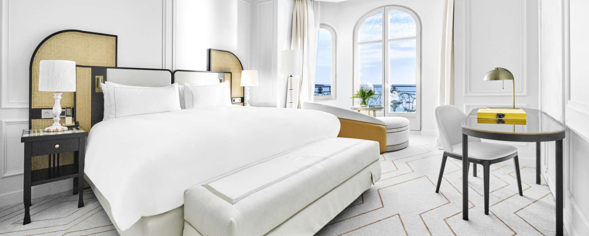 Classic Sea View 