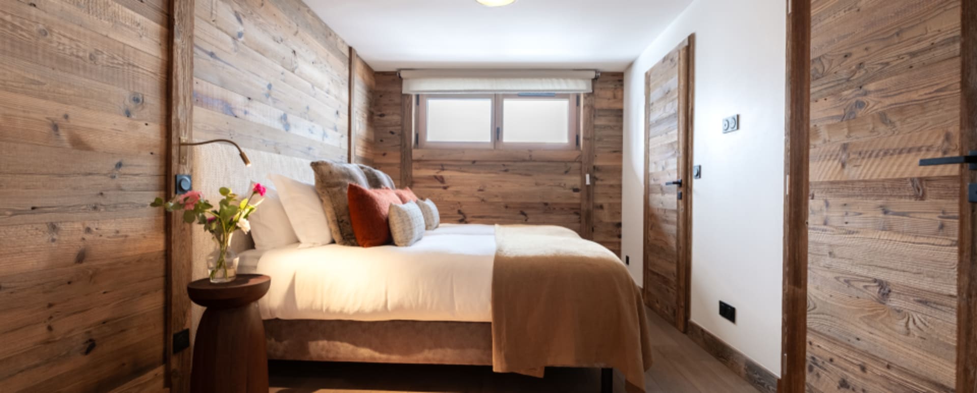 Guest Room 6 