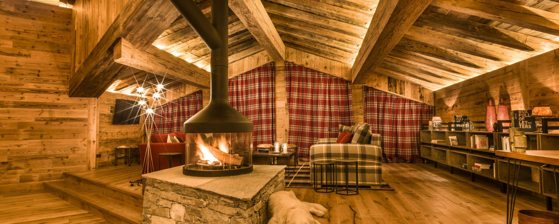Lounge 3 