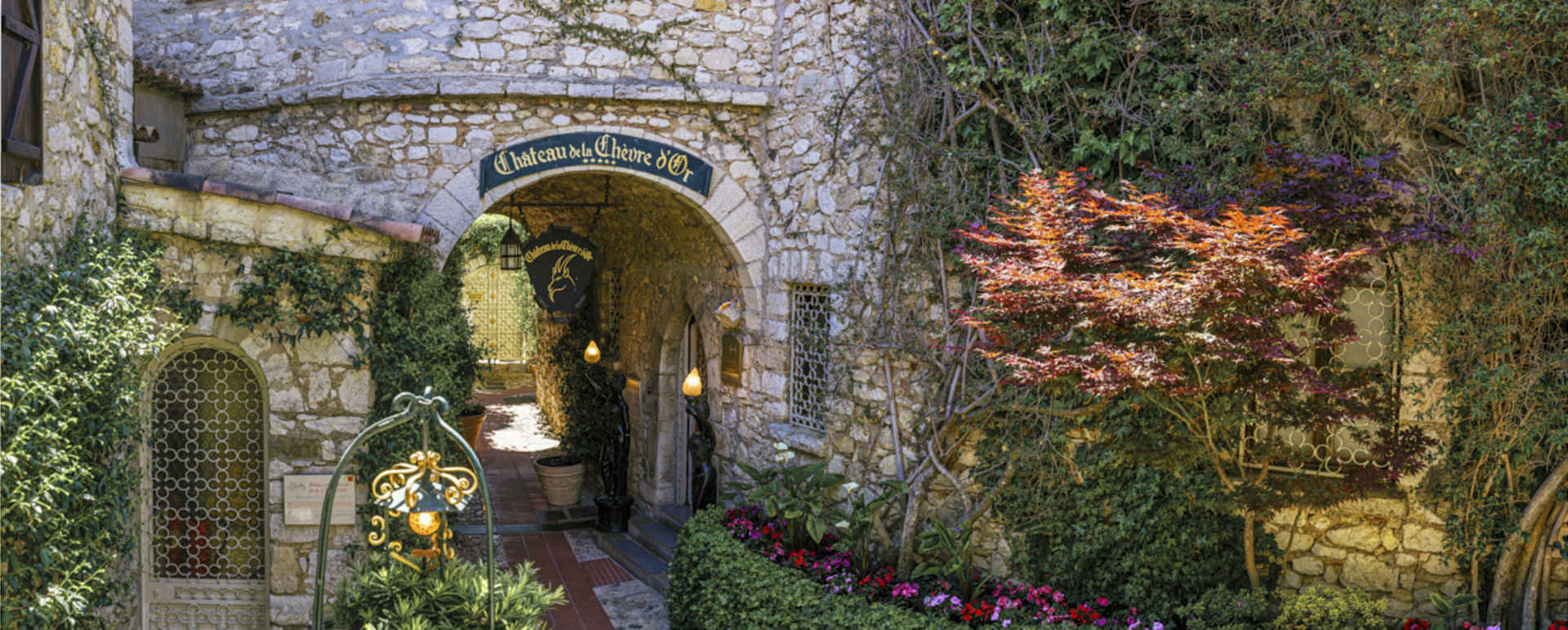 Hotel Entrance 