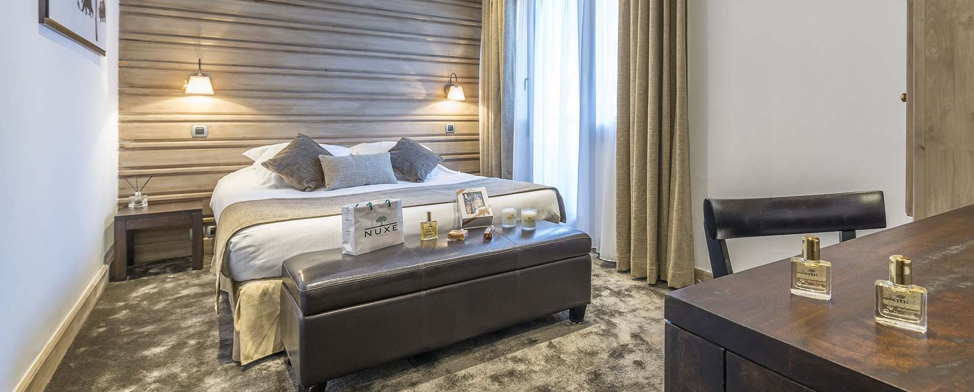 Standard bedroom 