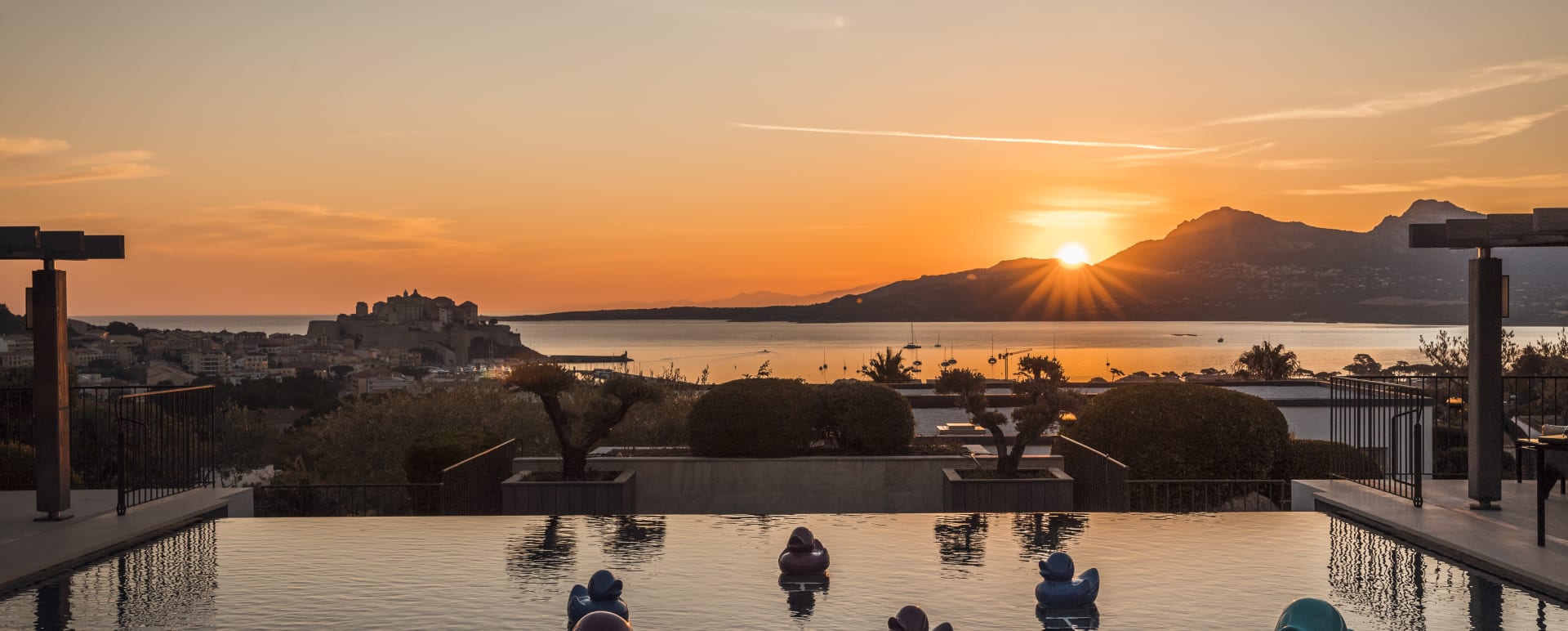 Sunset by the pool 