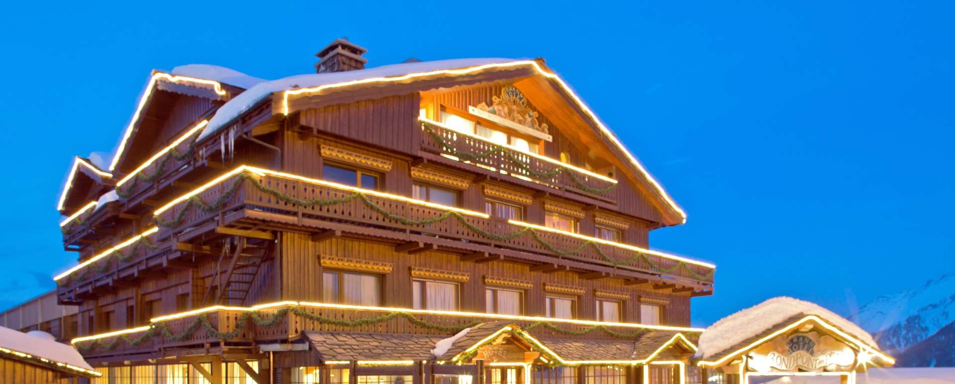 Hotel Exterior Dusk 