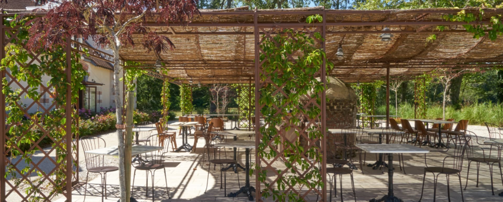Terrace Auberge 2 