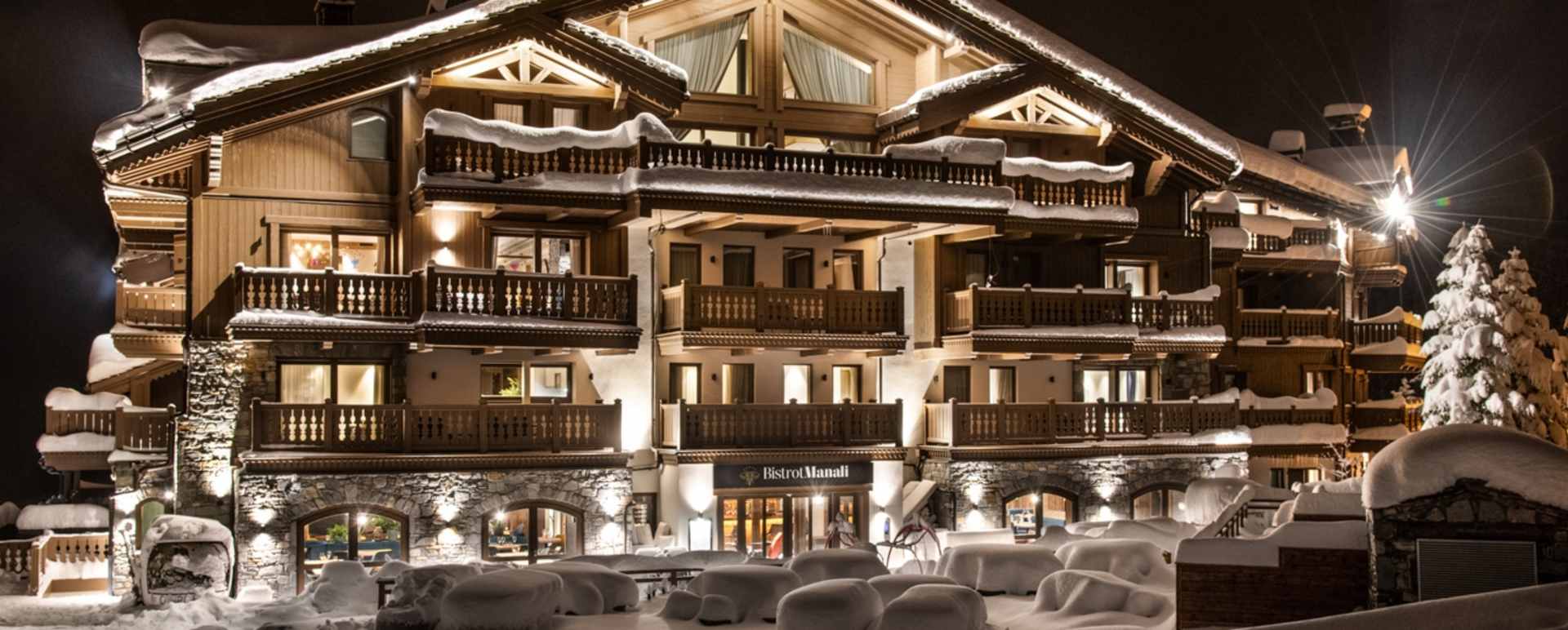 Manali Lodge - Exterior 