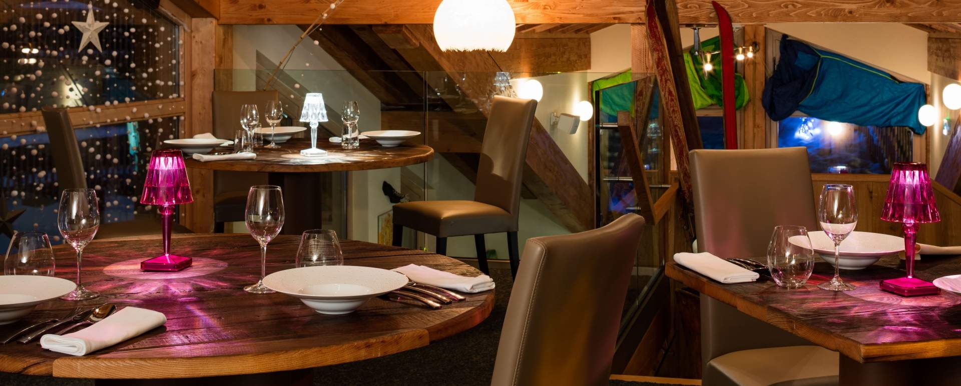 Le Base Camp Restaurant - Pashmina Le Refuge