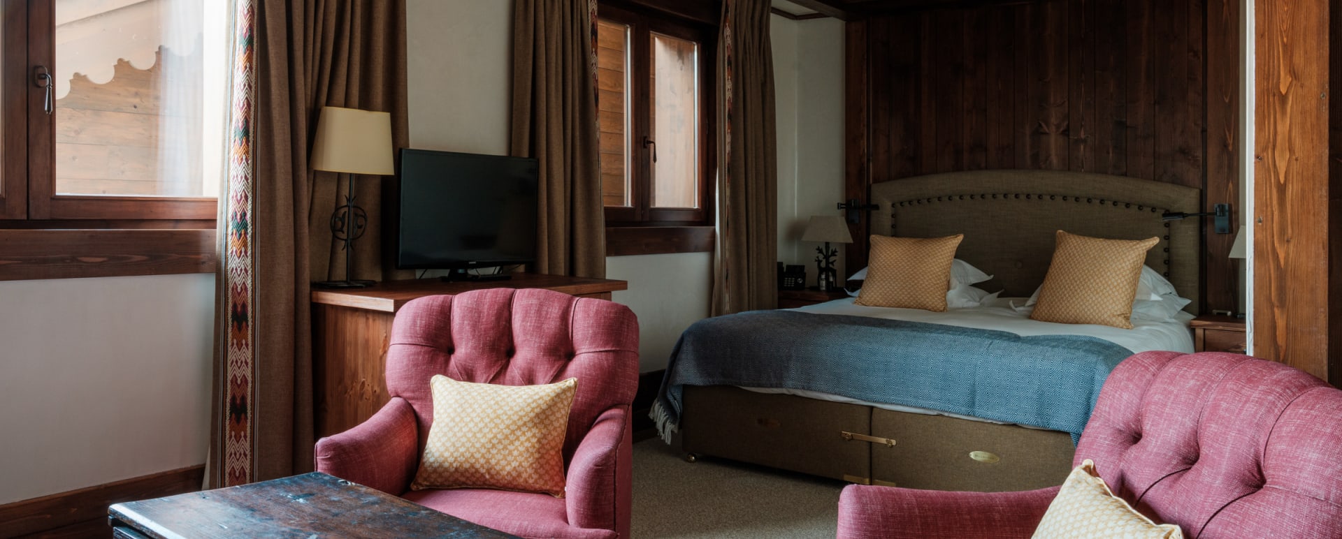 Family Valley Room 