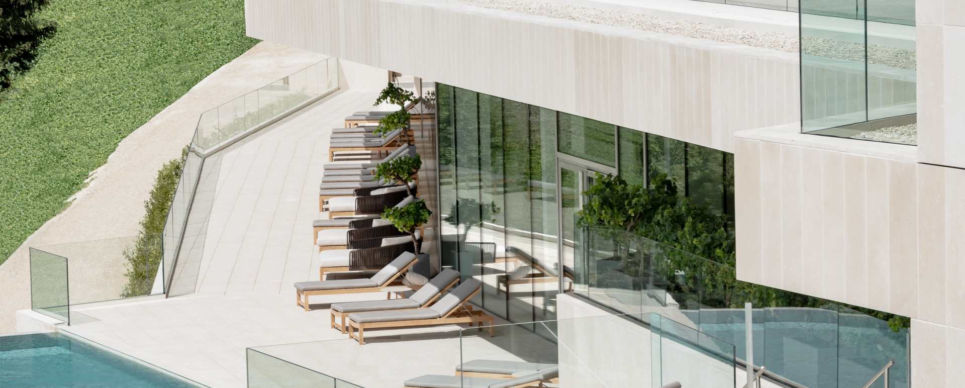 Outdoor Terrace and Swimming Pool 