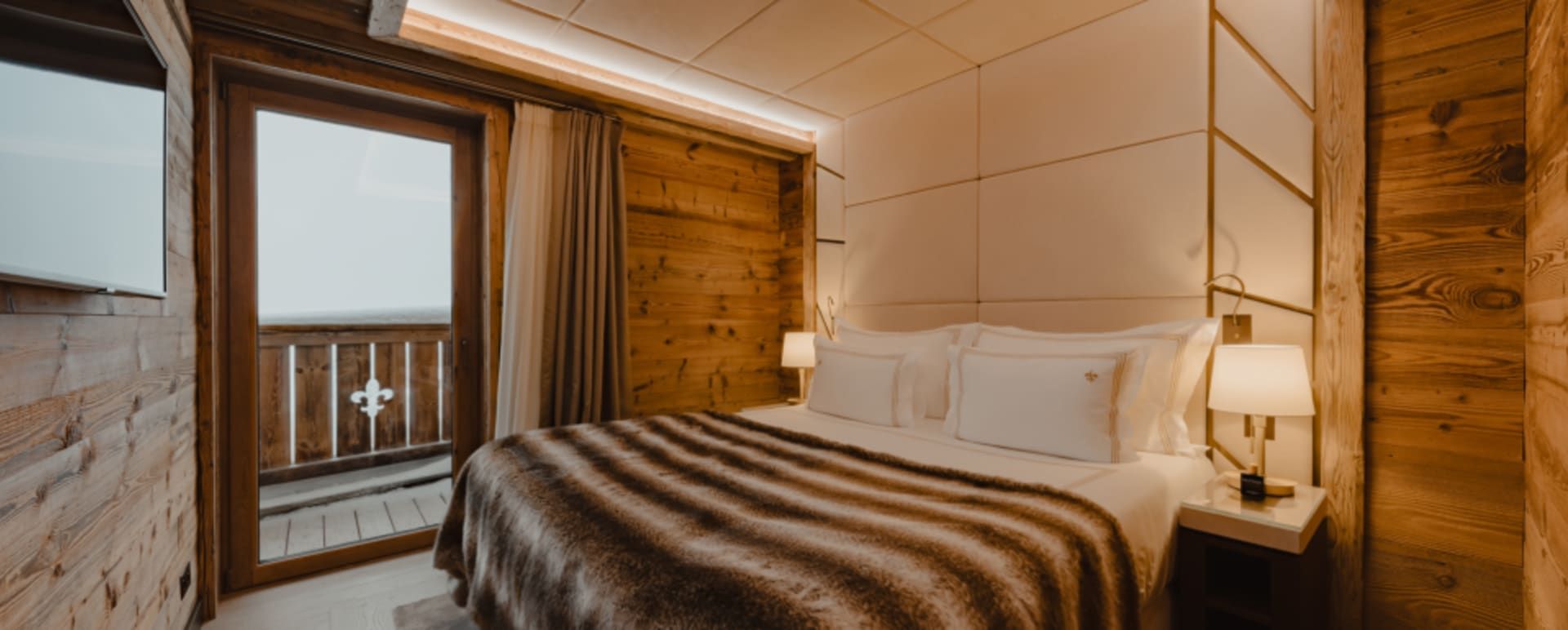 Signature bedroom 2 