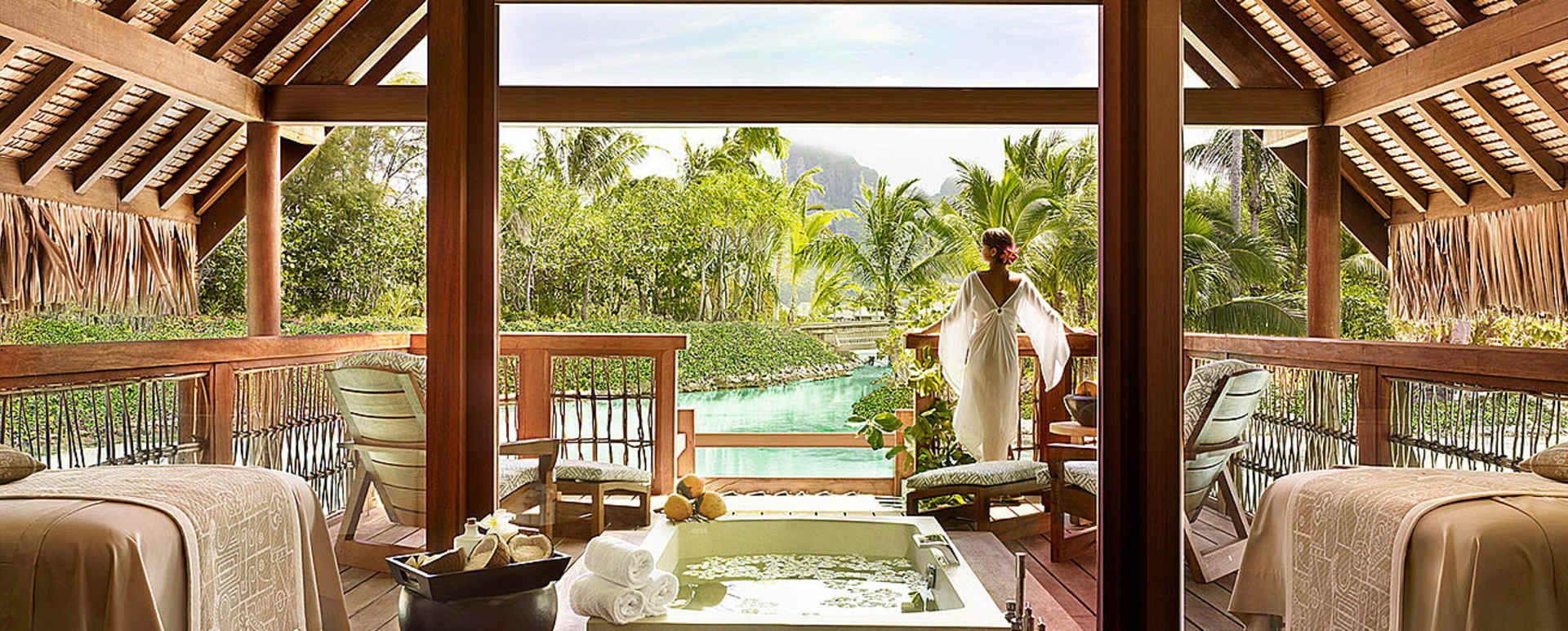 Private Hot Tub - Four Seasons Resort Bora Bora