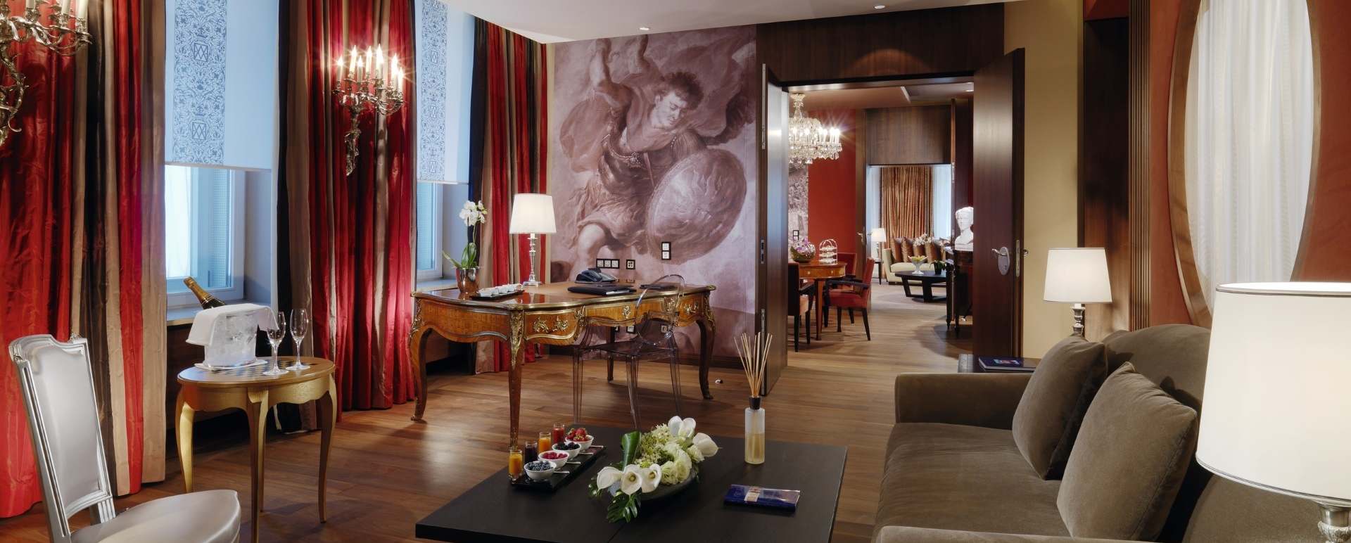 Royal Ludwig Suite - Hotel Vier Jahreszeiten Kempinski