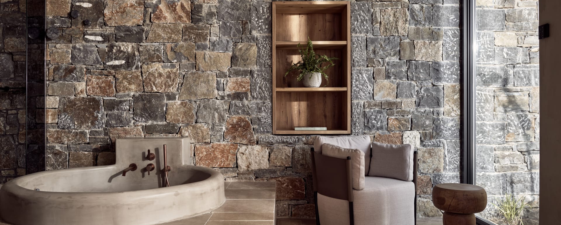 Acrotera Bathroom 