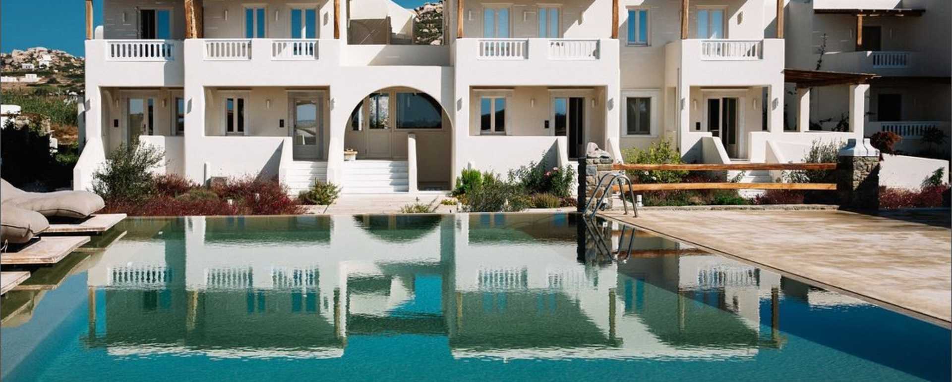 Ammothines Cycladic Suites - Outside Pool 