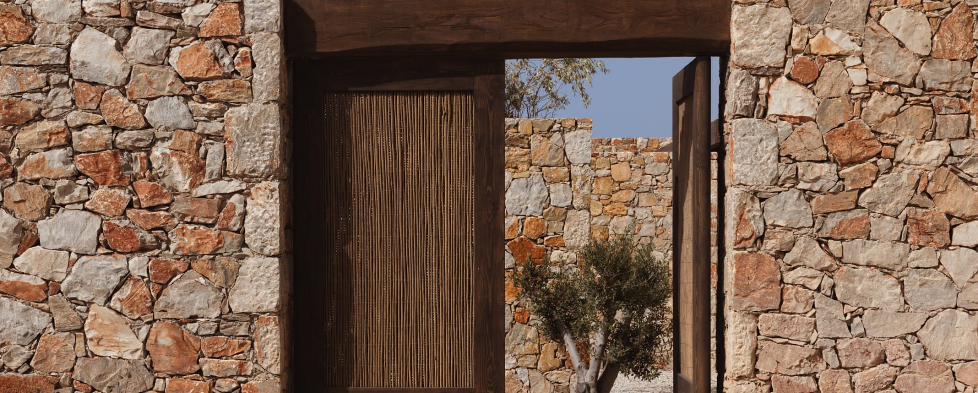 Restaurant entrance 