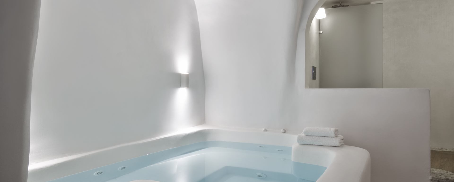 Kirini Suite 