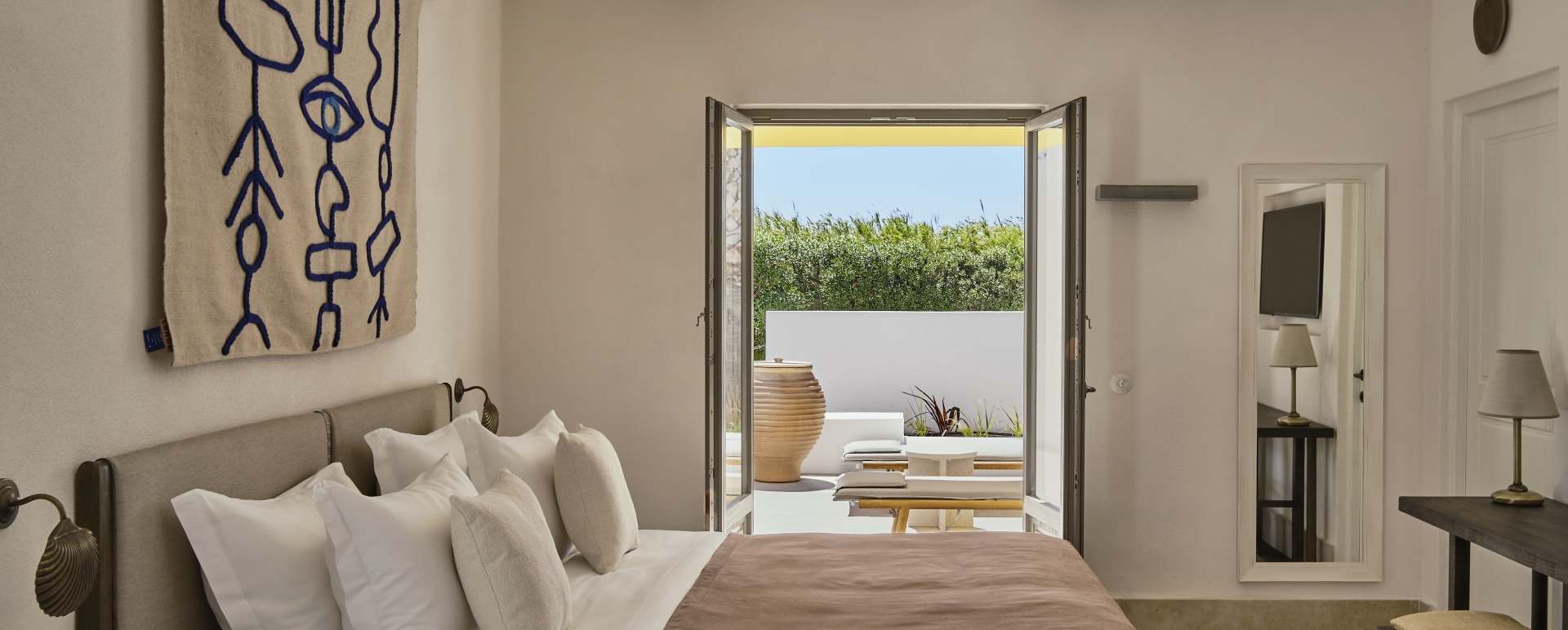Aurora Suite 