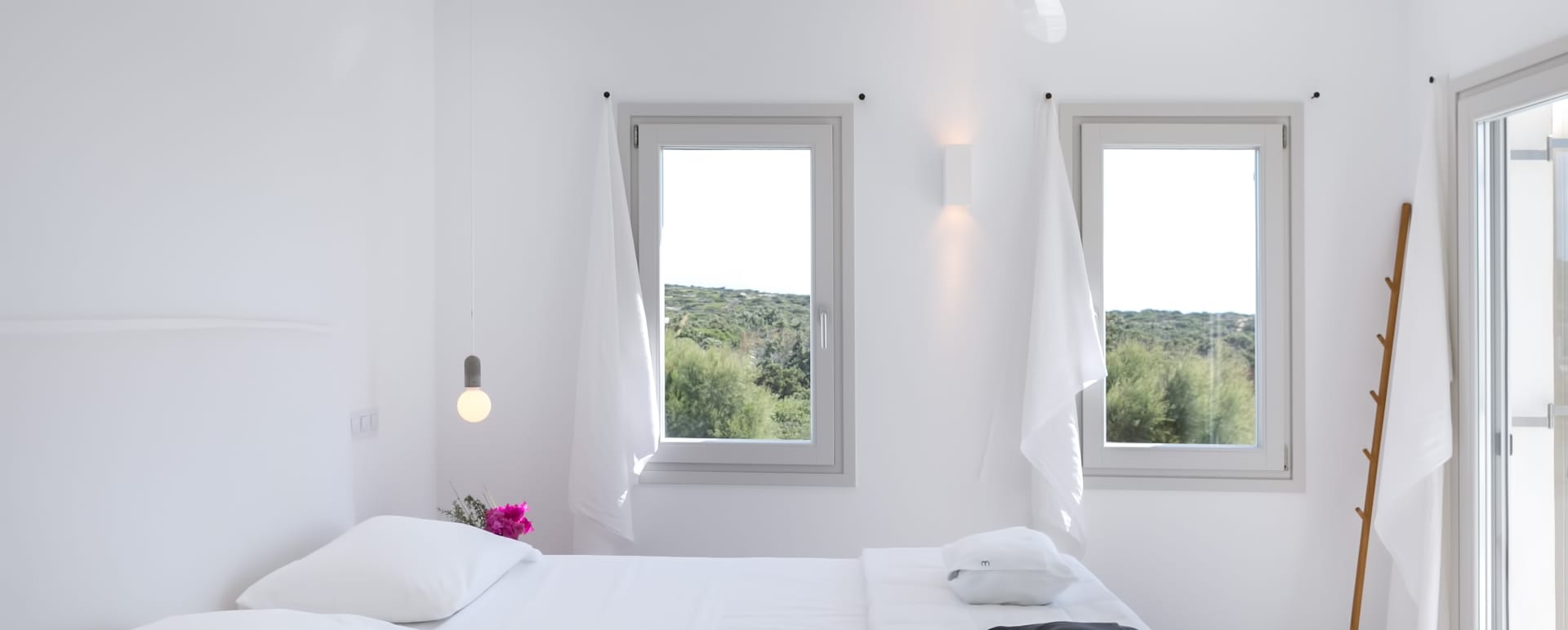 Villa bedroom 