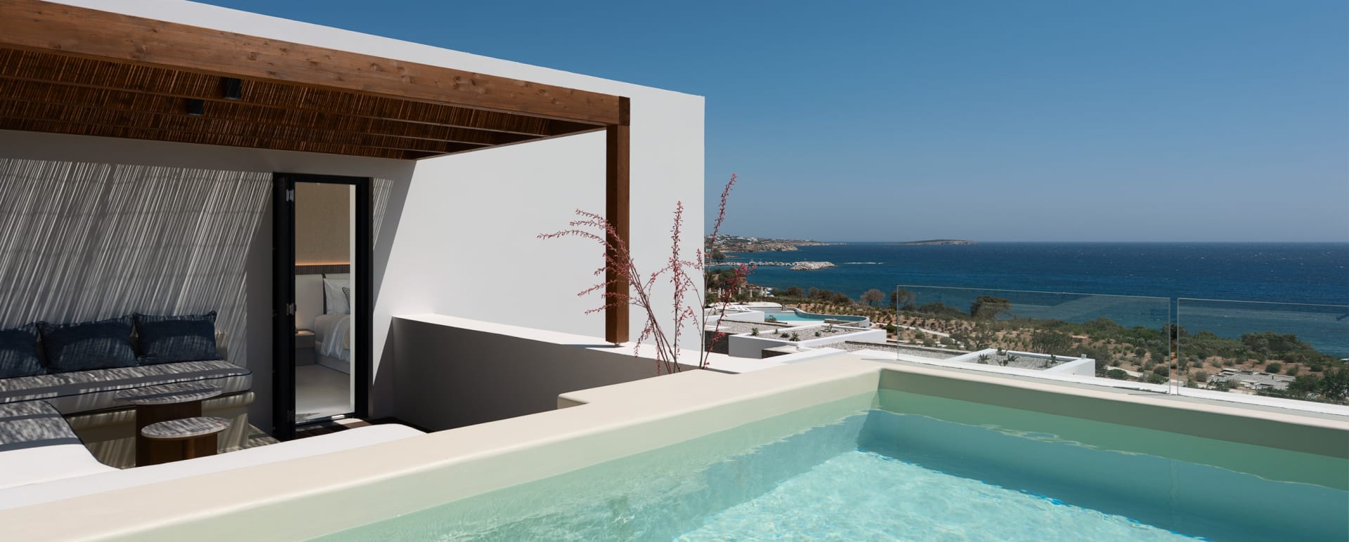 junior suite pool 