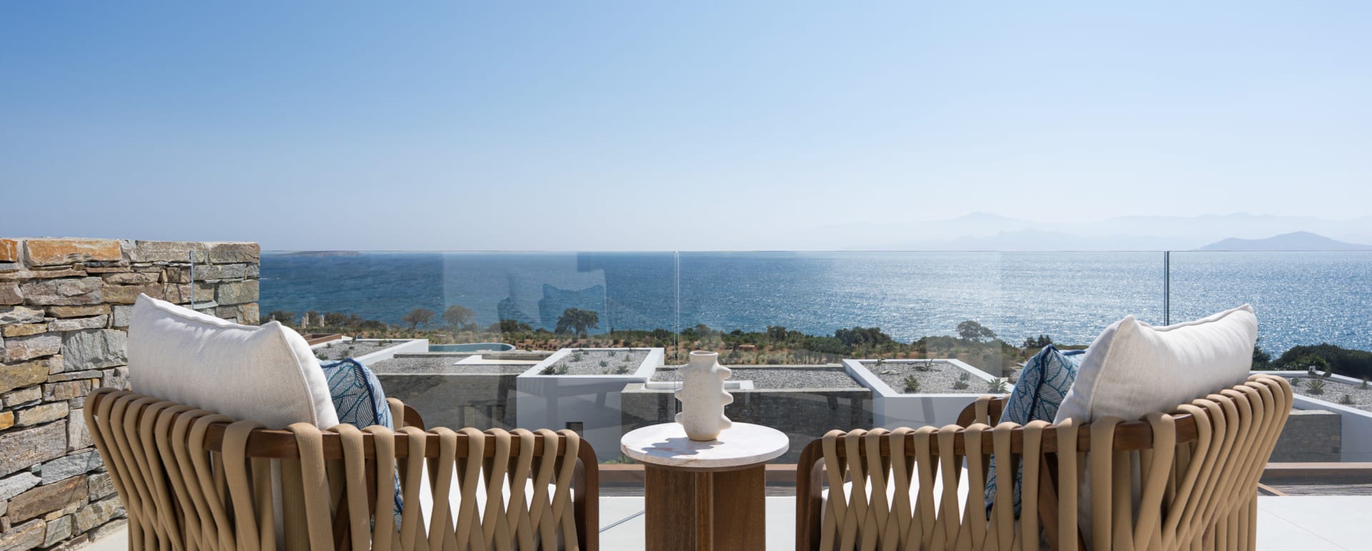 veranda suite patio 