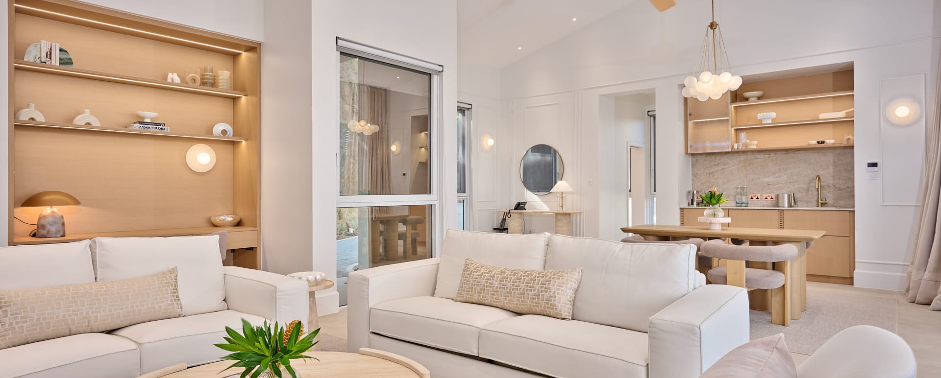 Suite living room 