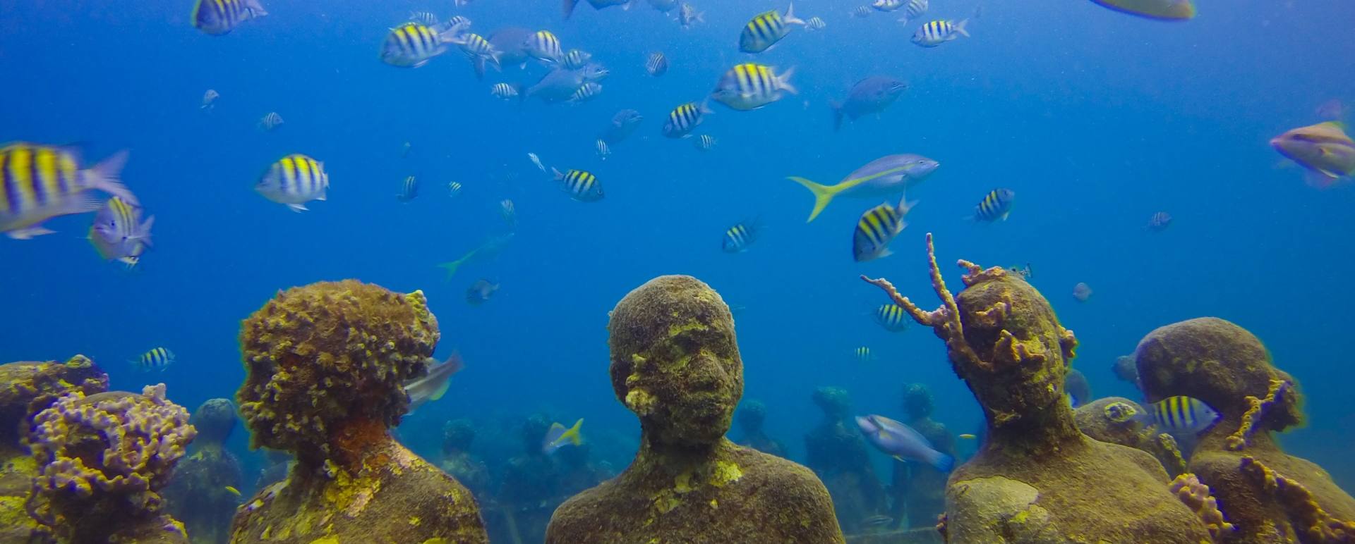 Underwater sculpture