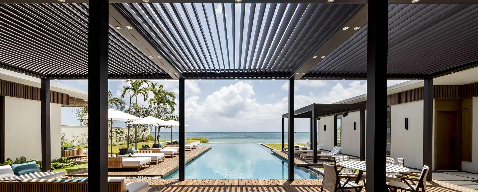 Beachfront Villa Pool Deck and Beach with open Per 