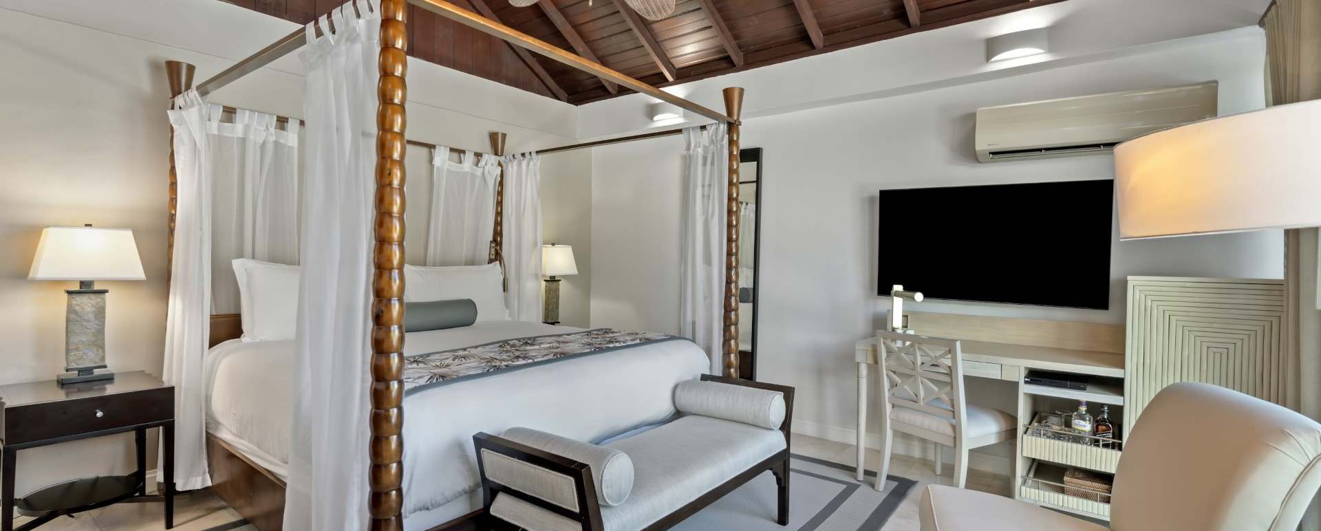 Royal Collection Pool Suites 