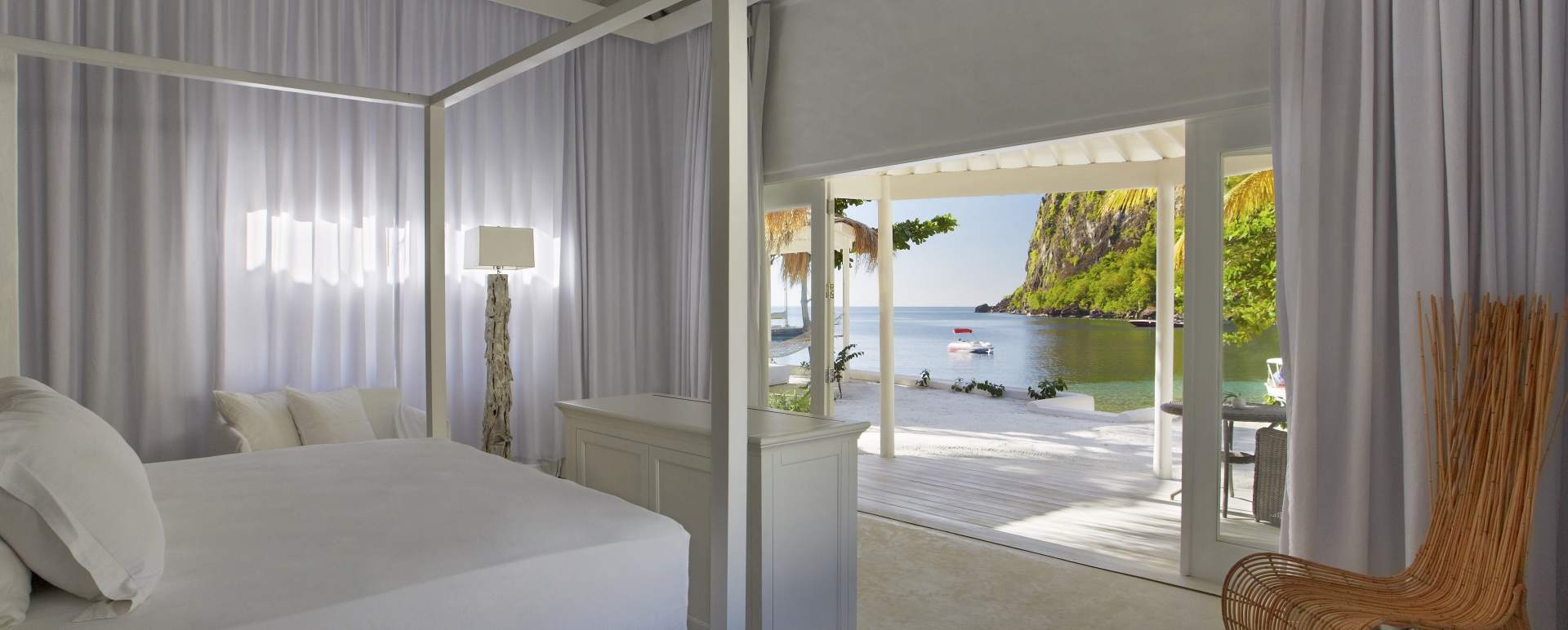 Luxury Beachfront Bungalow, Sugar Beach