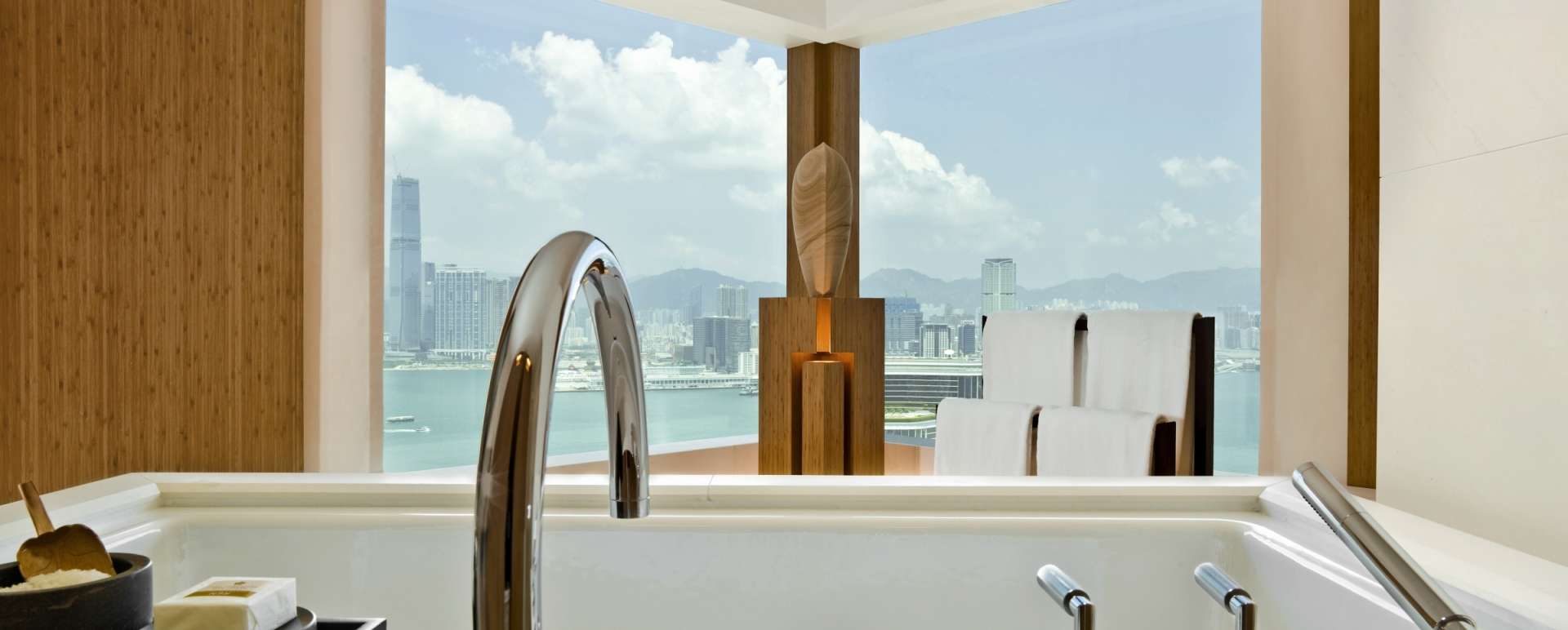 Studio 70 Bathroom 