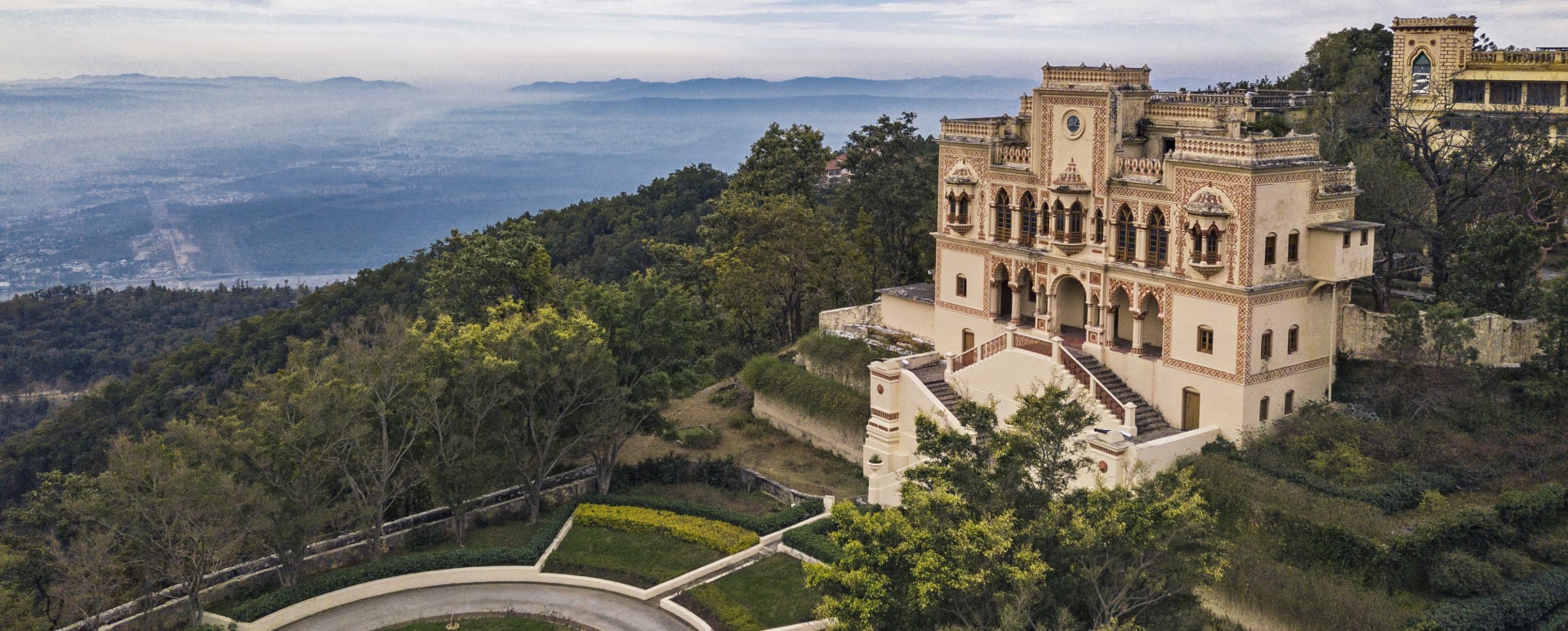 Ananda Palace and Valley 