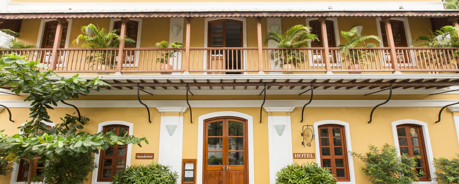 Exterior - Palais de Mahe 