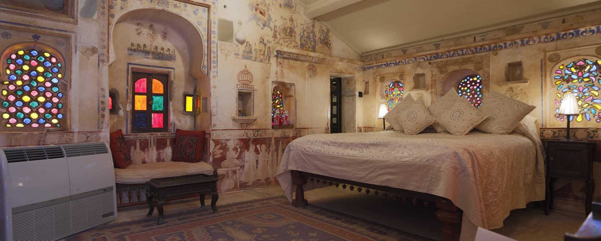 Grand Heritage Room - Rawla Narlai