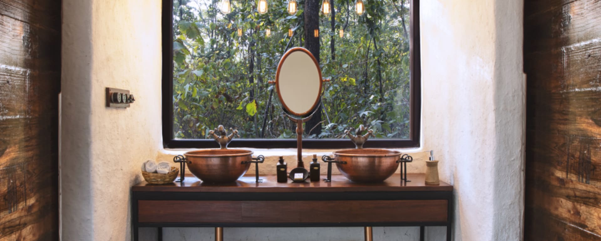 Bathroom - Reni Pani Jungle Lodge 