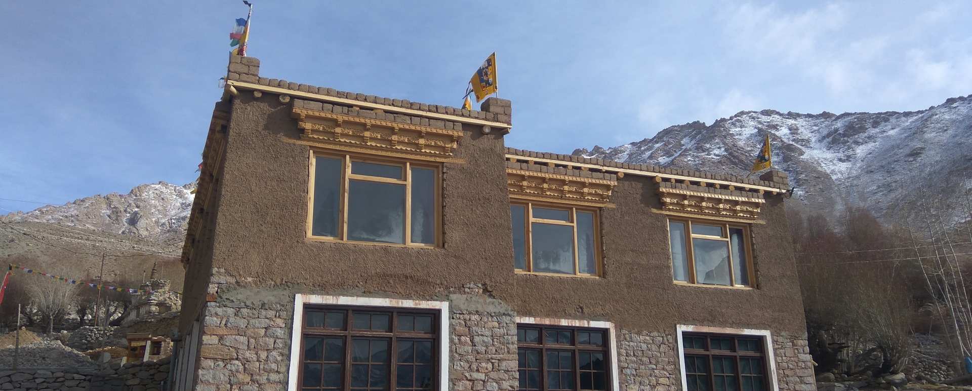 Snow Leopard Lodge Exterior - Snow Leopard Lodge