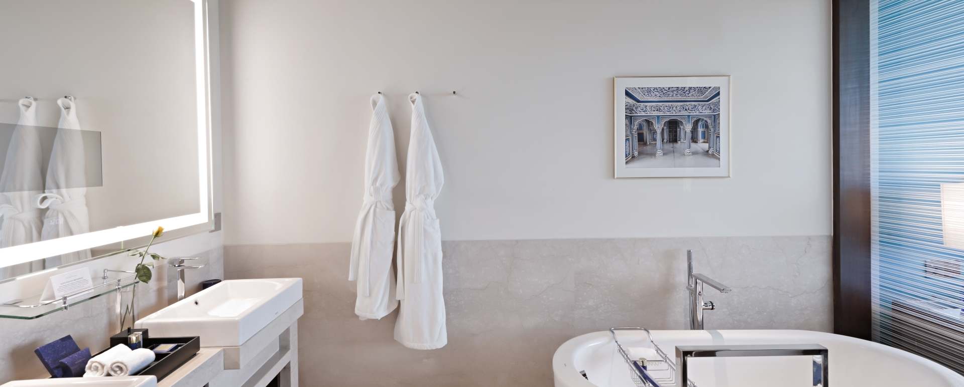 The Oberoi New Delhi - Bathroom