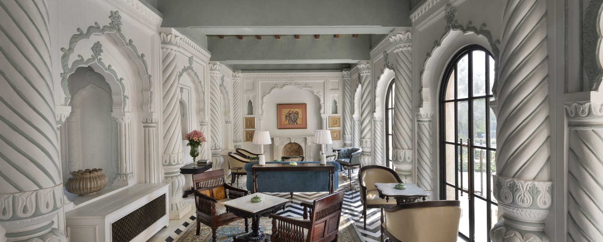 Bar - Oberoi Rajgarh 