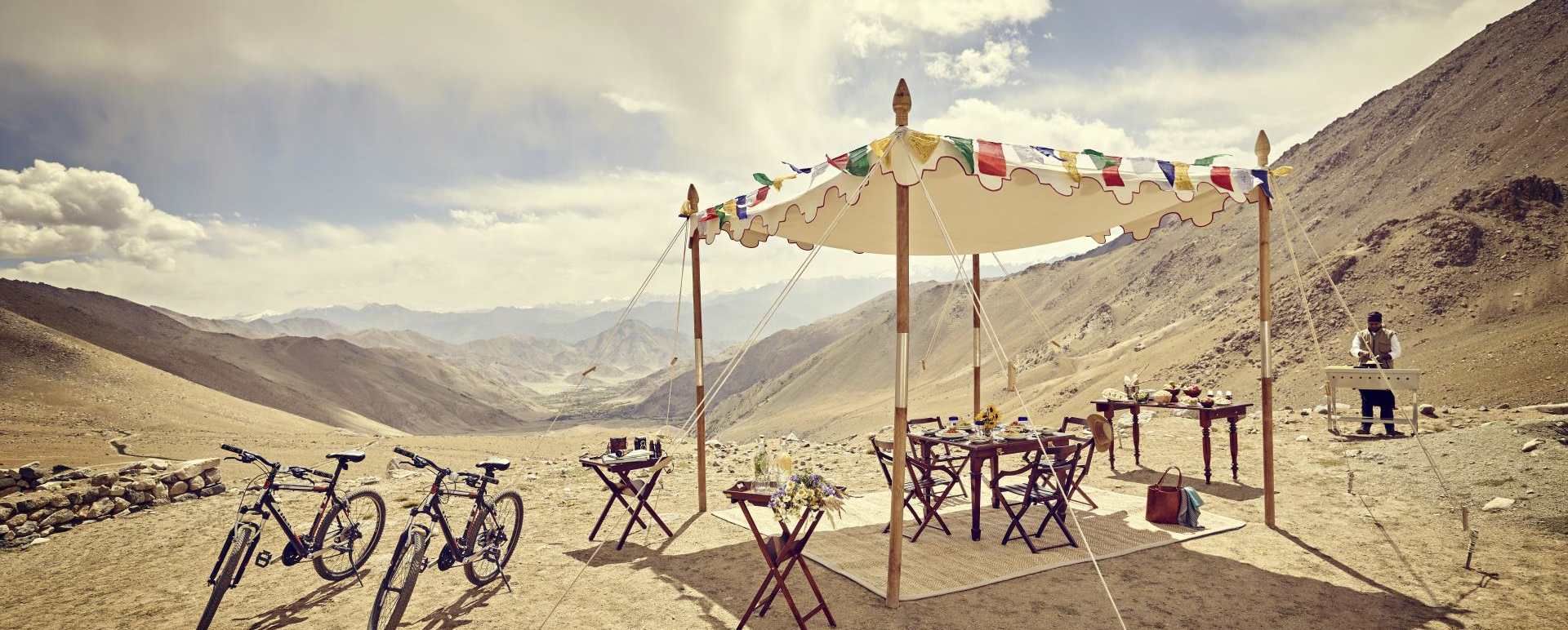 Picnic - Diskit, Nubra Valley