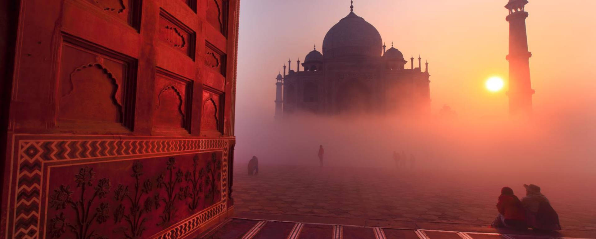 Periplus Sunrise at the Taj Mahal
