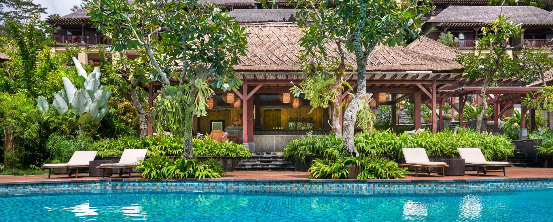 Pool Bar 