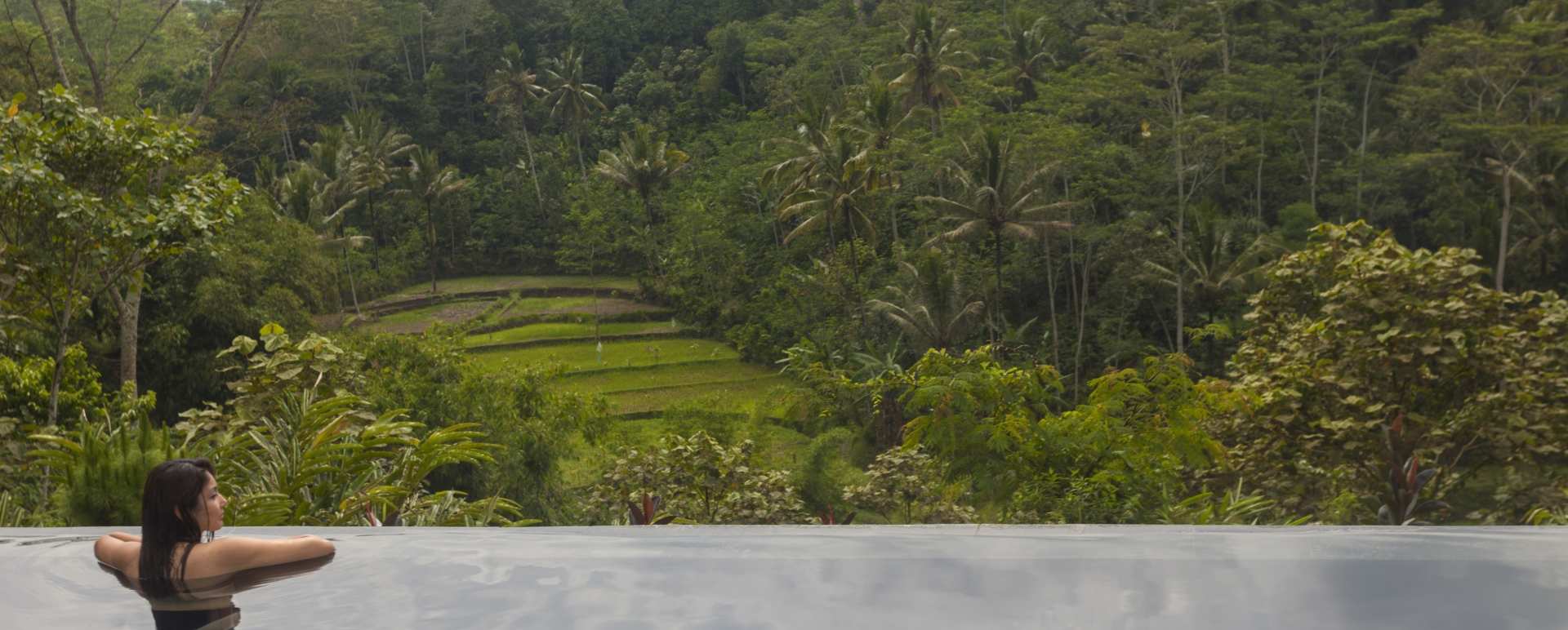 Bella Vista Pool - MesaStila