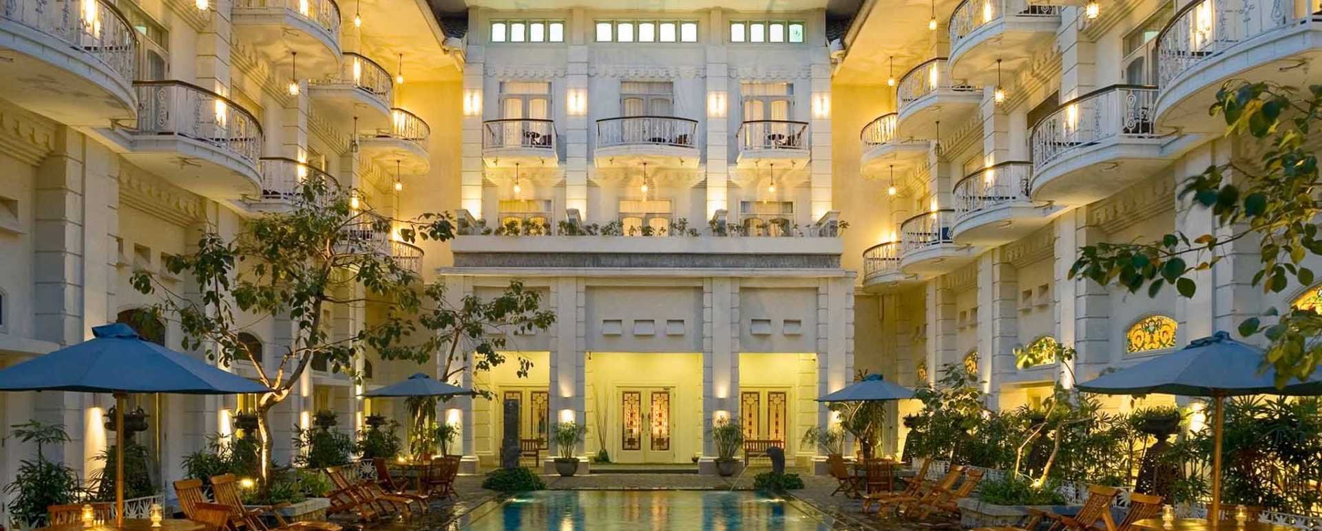 Pool - Phoenix Yogyakarta