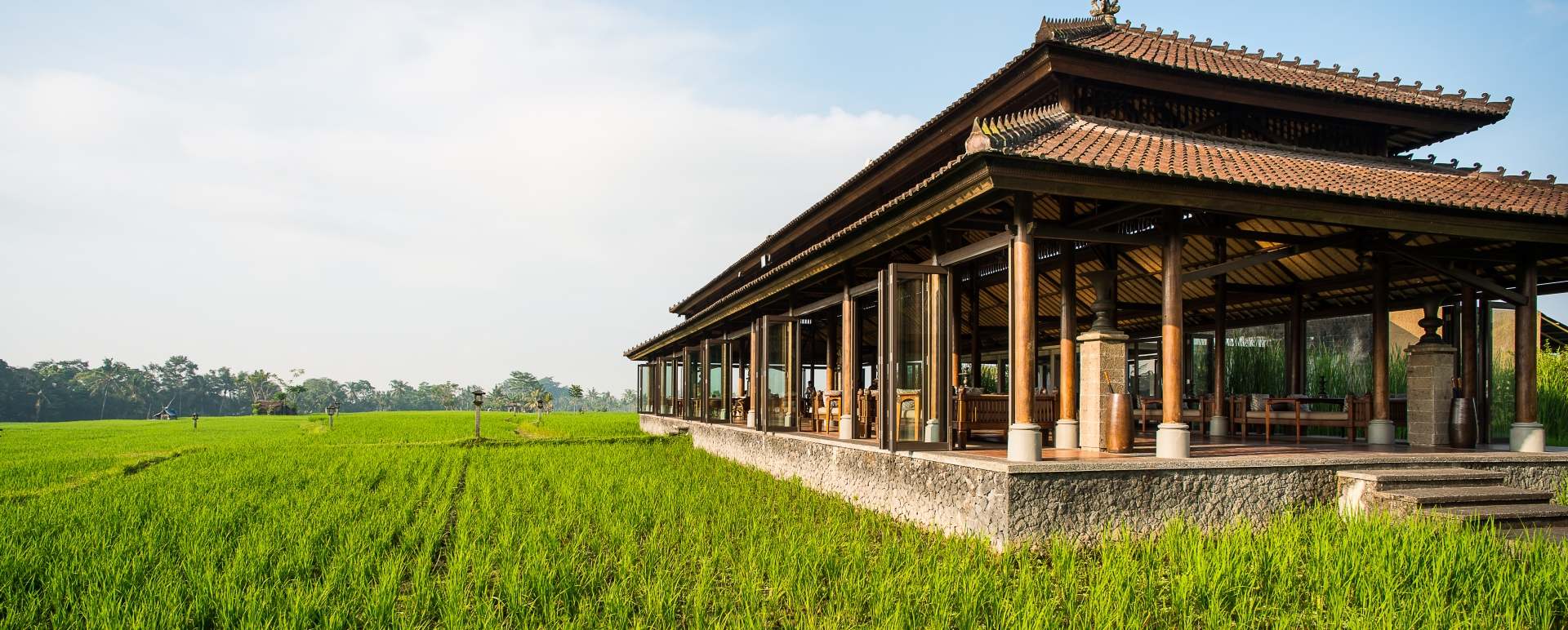 Restaurant Exterior 
