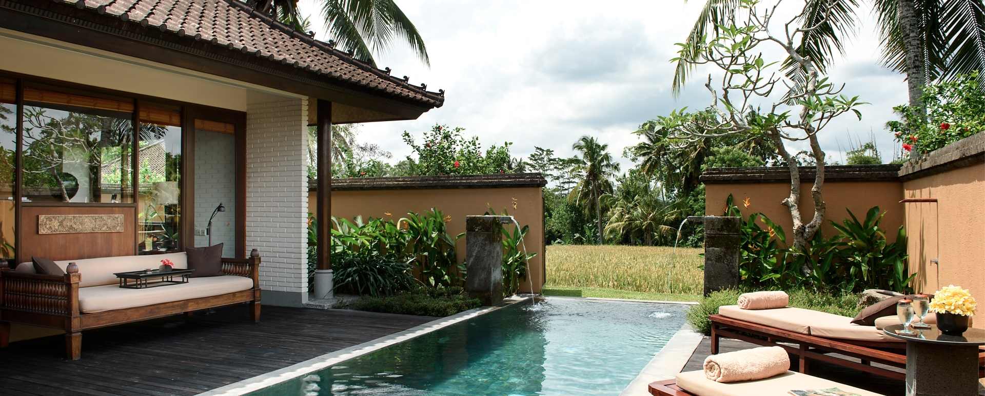 Swimming Pool Villa 