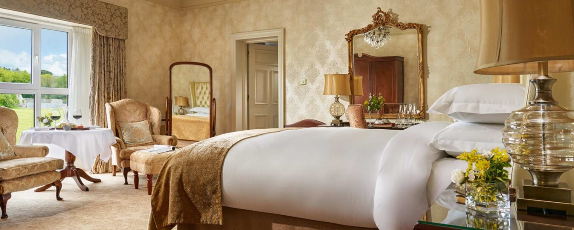 Abbey Suite 
