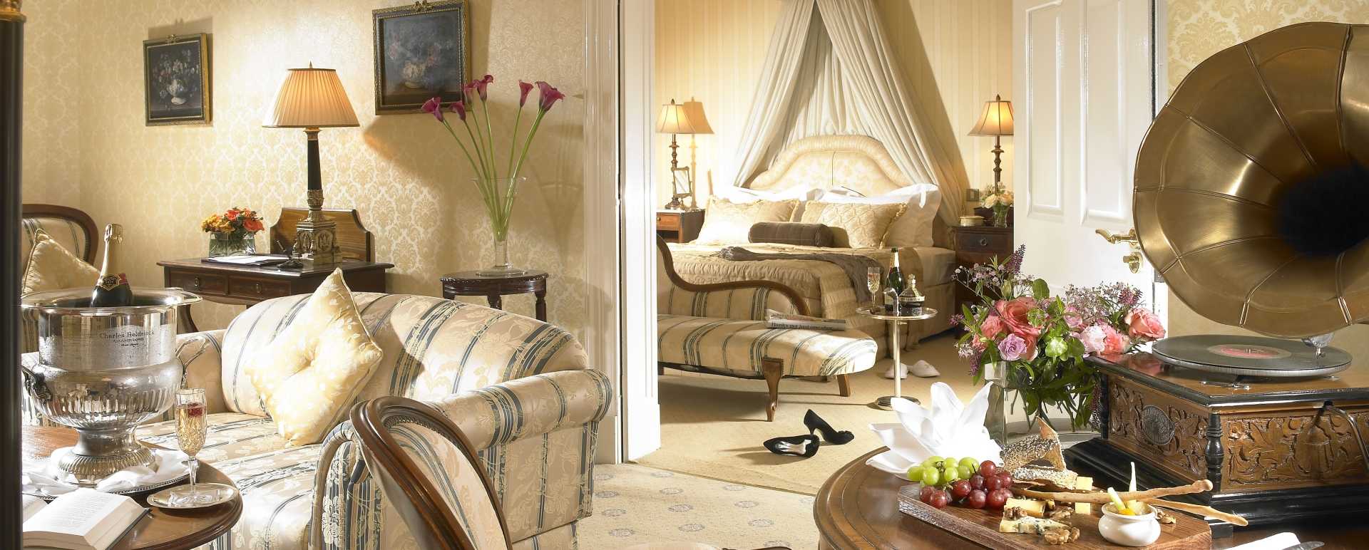 Grand Suite - Hayfield Manor Hotel 