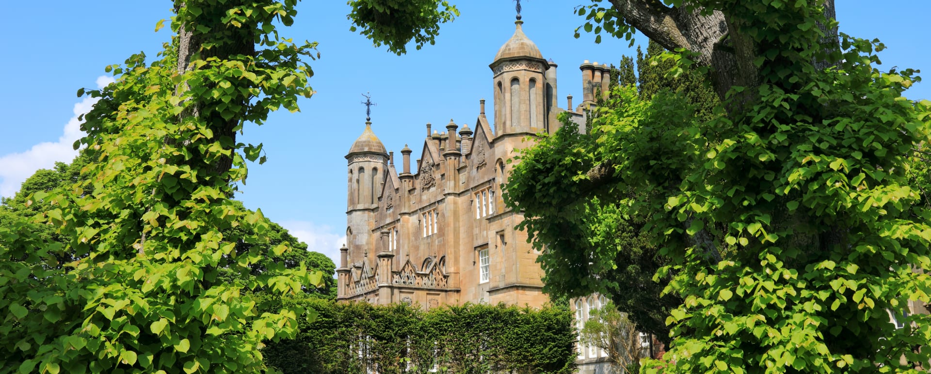 Glenam Castle 
