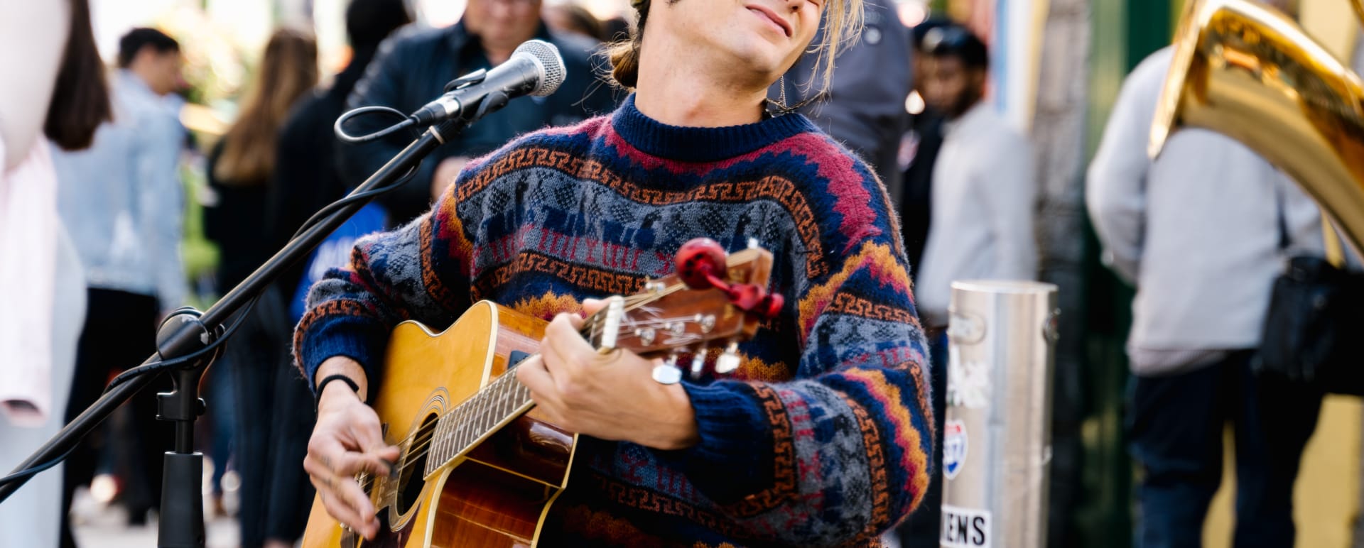 Street musician 
