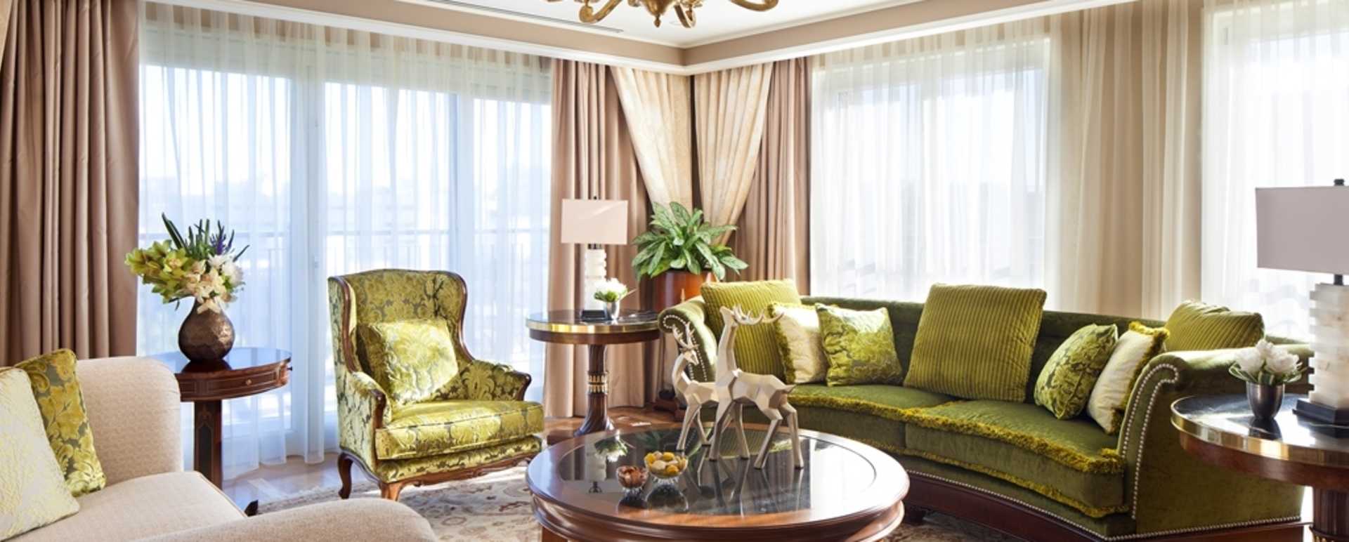 Noble Suite Living Room
