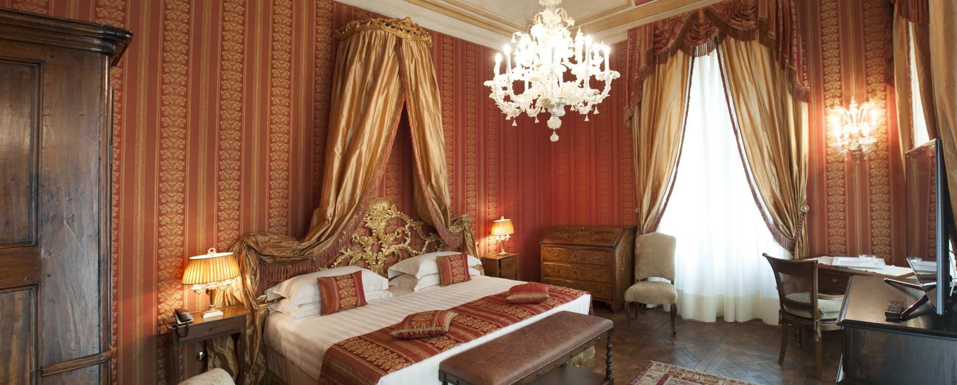 Castle Deluxe Room 